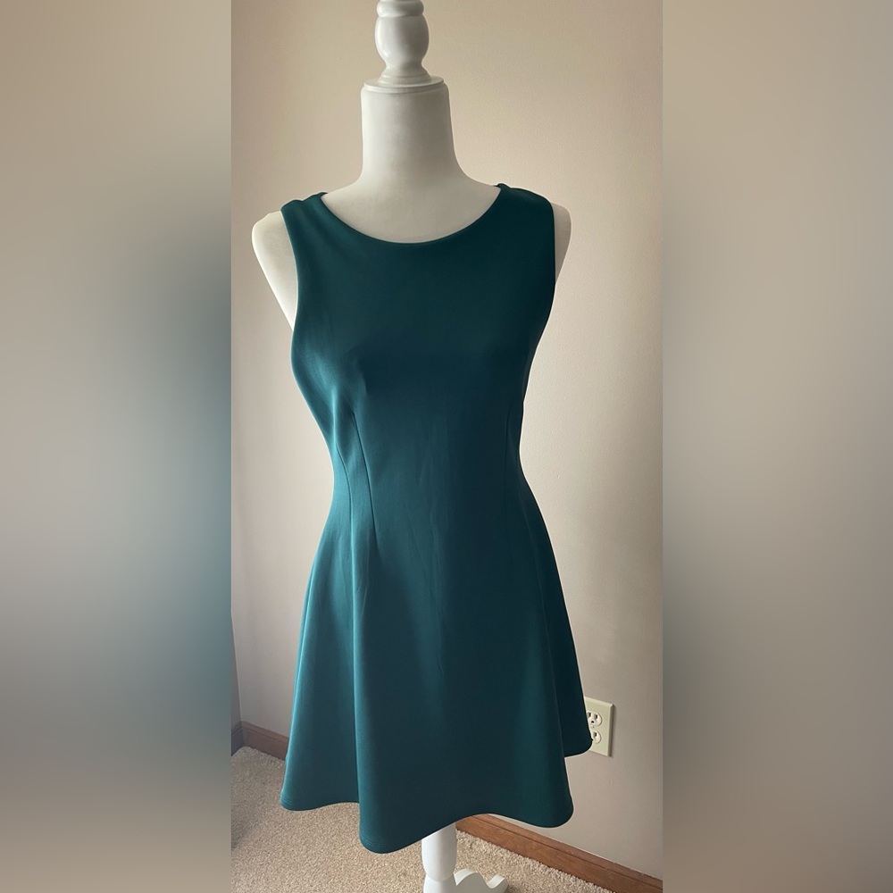 NWT Charlotte Russe Elegant Green Sleeveless Dress